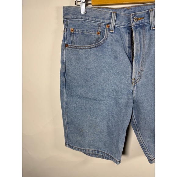 Levis 505 Regular Fit Denim Shorts Mens 33 Light Wash Blue Cotton Zip Fly FLAWS - Picture 2 of 12